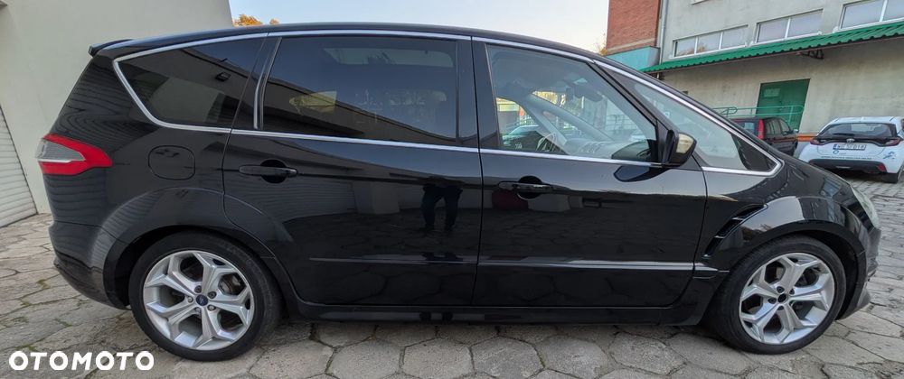 Ford S-Max - 22