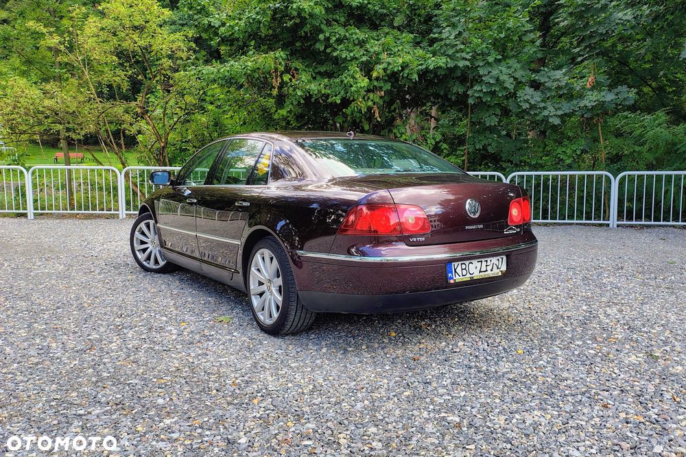 Volkswagen Phaeton - 4