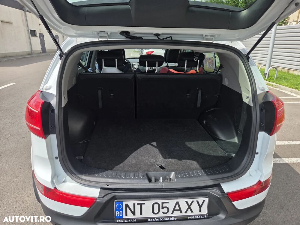 Kia Sportage 2.0 DSL HP 6AT 4x4 Style - 4