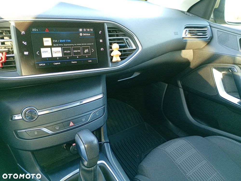 Peugeot 308 - 9