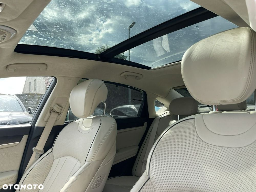 Genesis G80 - 12