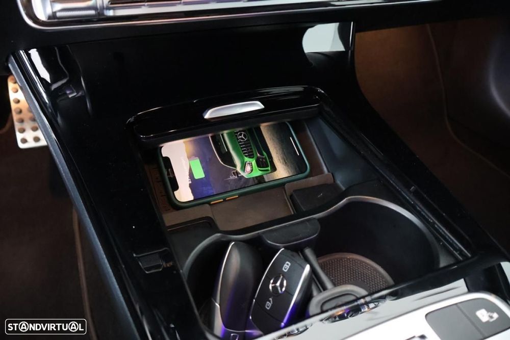 Mercedes-Benz A 250 e 8G-DCT AMG Line Advanced Plus - 29