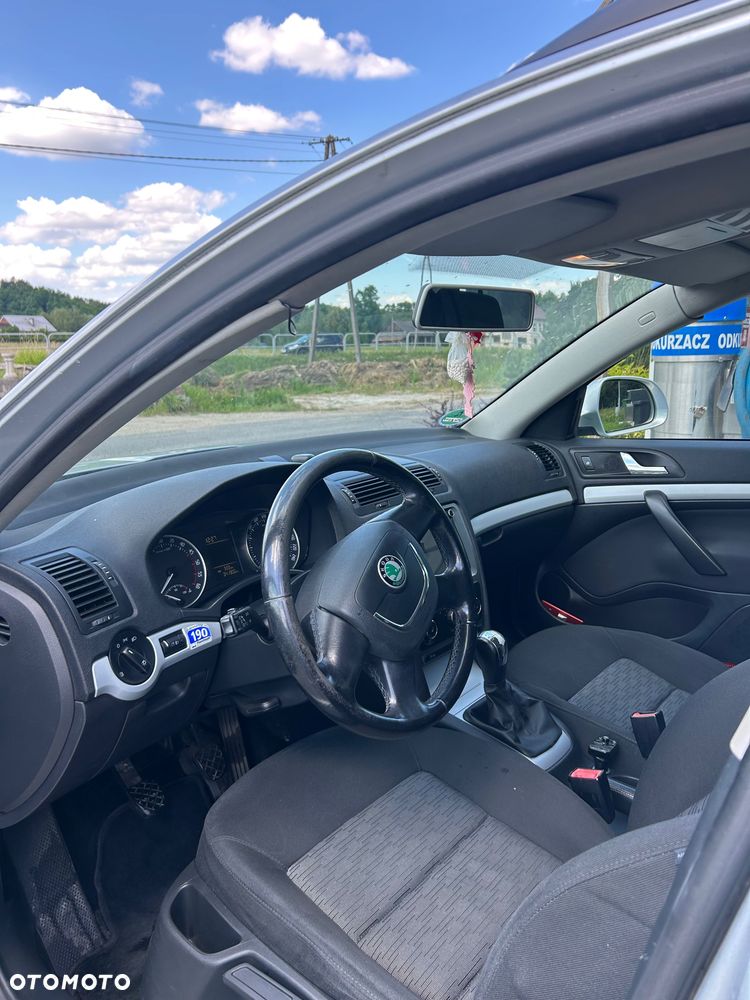 Skoda Octavia - 6