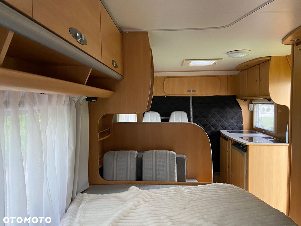 Dethleffs Advantage Fiat Ducato Półintegra Zimowy - 10