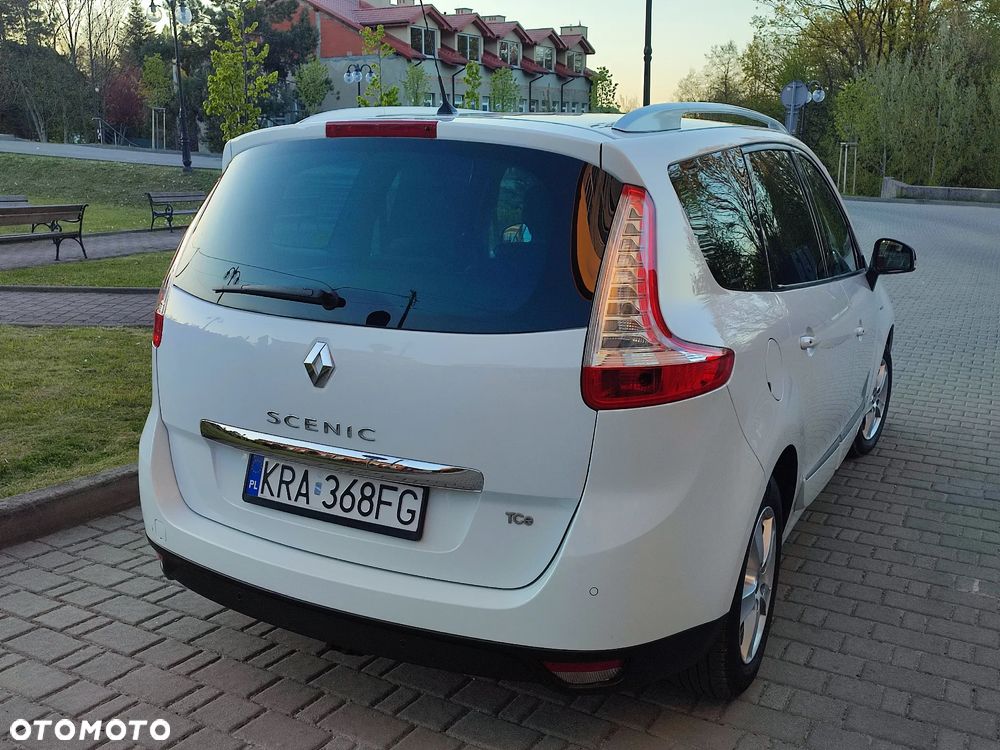 Renault Grand Scenic ENERGY TCe 130 BOSE EDITION - 18