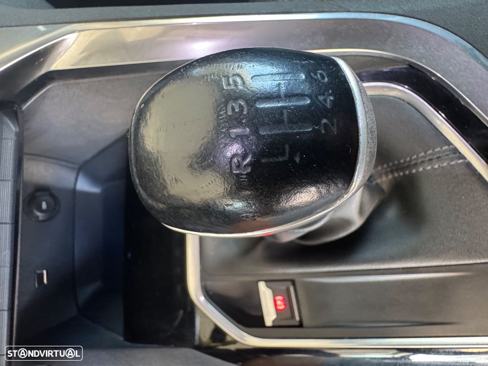 Peugeot 5008 1.5 BlueHDi Allure Pack - 27