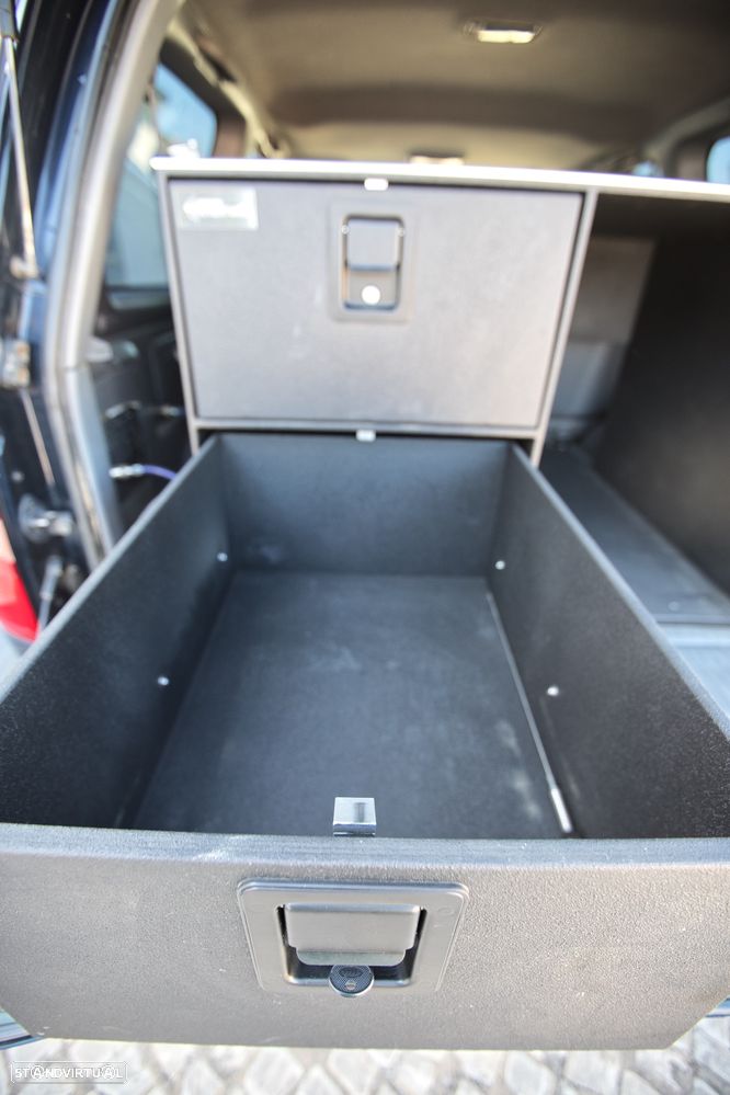 Toyota Land Cruiser SW 4.2 TDi CA - 13