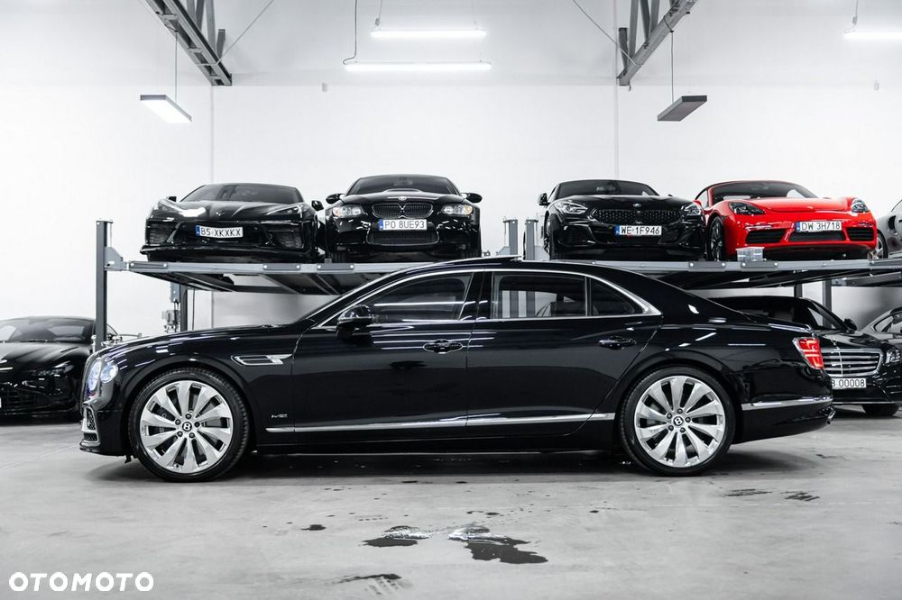 Bentley Flying Spur W12 - 8