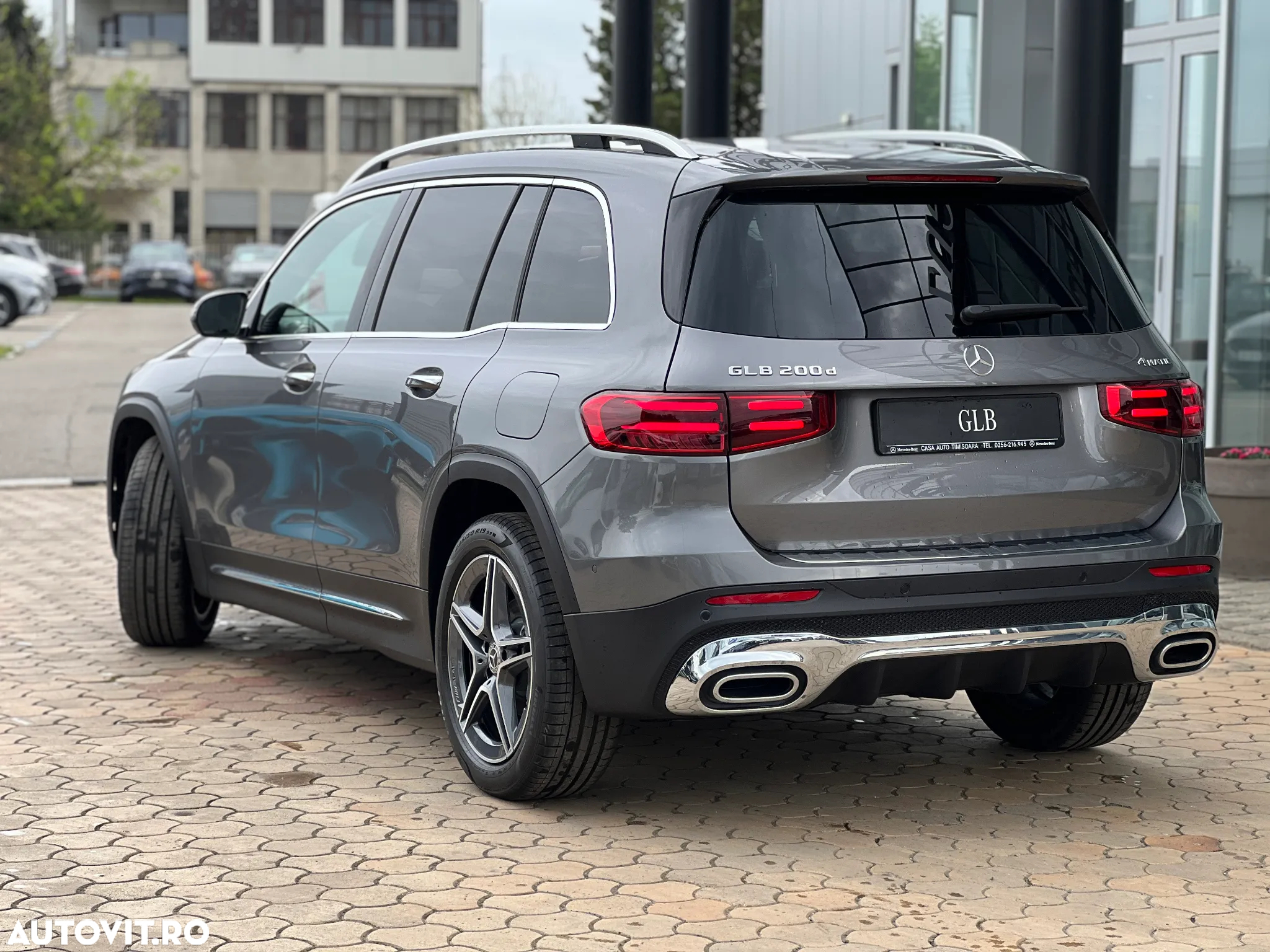 Mercedes-Benz GLB 200 d 4MATIC Aut. - 3