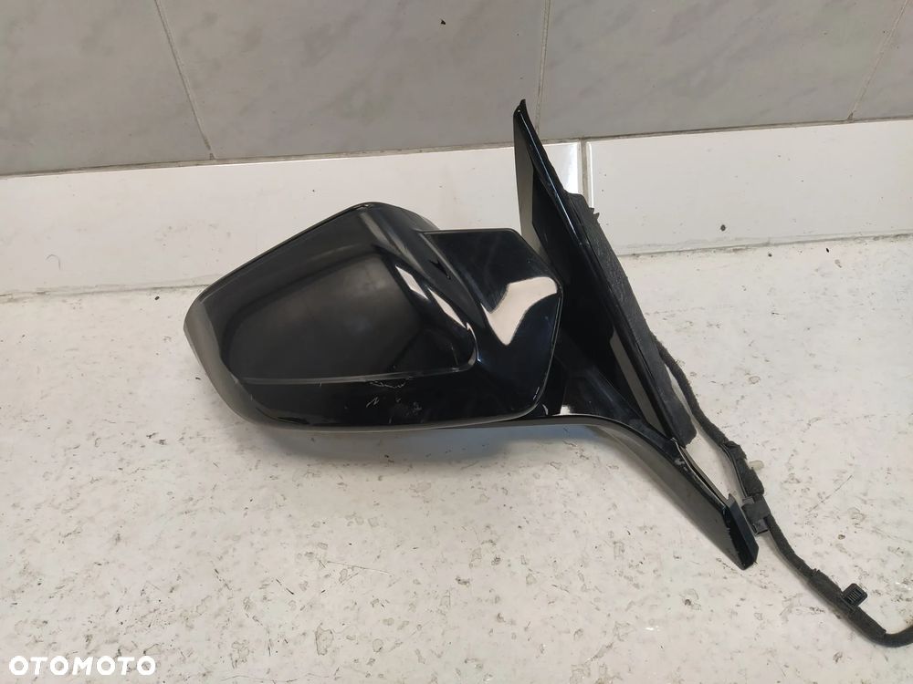 BMW 7 G70 M-POWER LUSTERKO ZEWNĘTRZNE PRAWE ASFERYCZNE ASYSTENT FOTOCHROM KAMERA 9+8+1 PIN KOMPLETNE UK ORYGINAŁ - 3