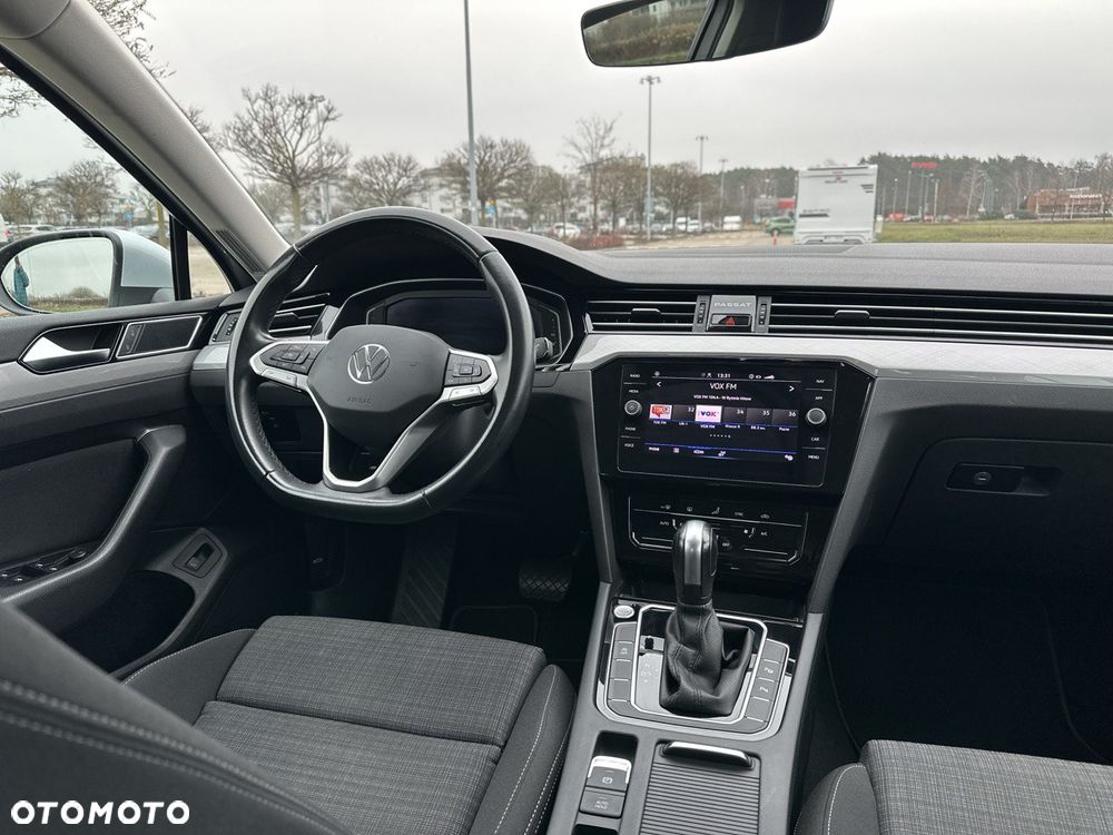 Volkswagen Passat 2.0 TSI Business DSG - 14