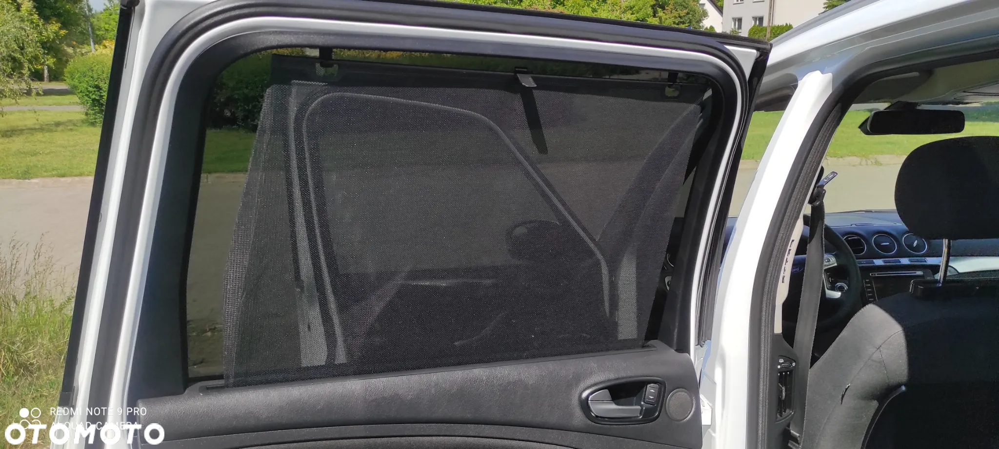 Ford Galaxy 2.0 TDCi DPF Titanium - 24