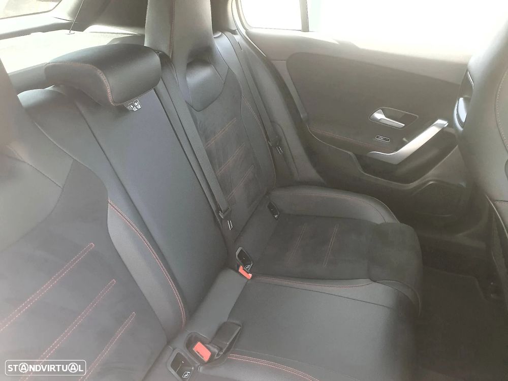 Mercedes-Benz A 180 d AMG Line Aut. - 39