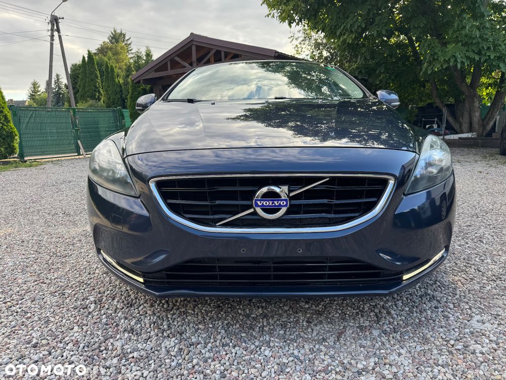 Volvo V40 D2 Momentum - 13