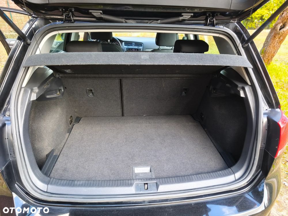 Volkswagen Golf 1.2 TSI BMT Trendline - 18