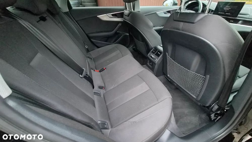 Audi A4 Limousine 40 TFSI mHEV Advanced S tronic - 21