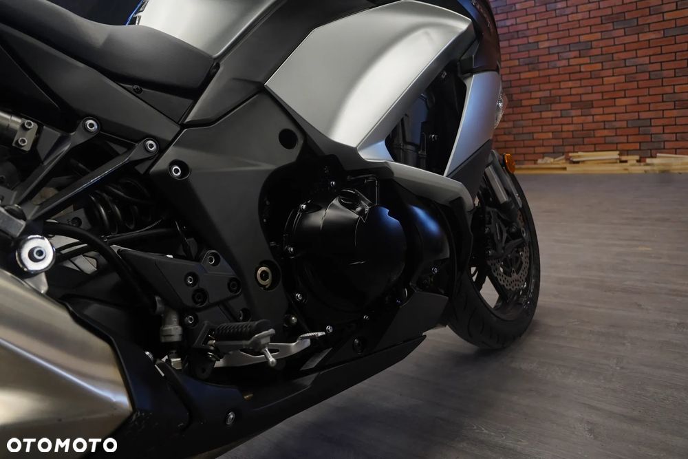 Kawasaki Z - 6