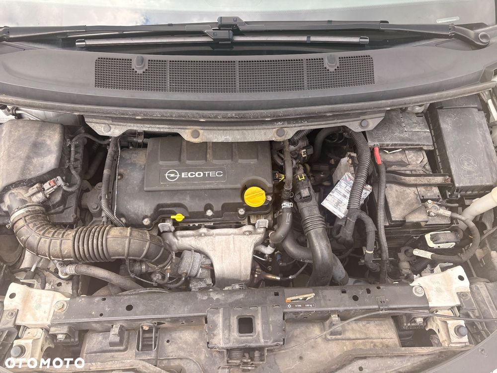 Opel Zafira 1.4 T Enjoy - 14