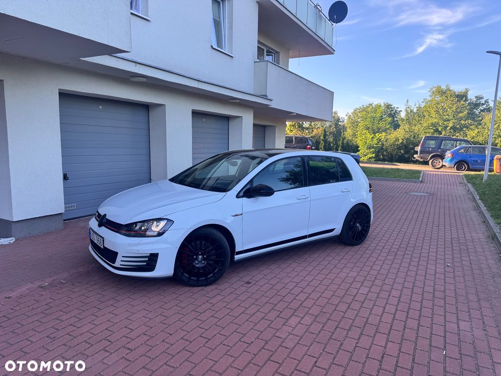 Volkswagen Golf 2.0 TSI BMT GTI Performance DSG - 5