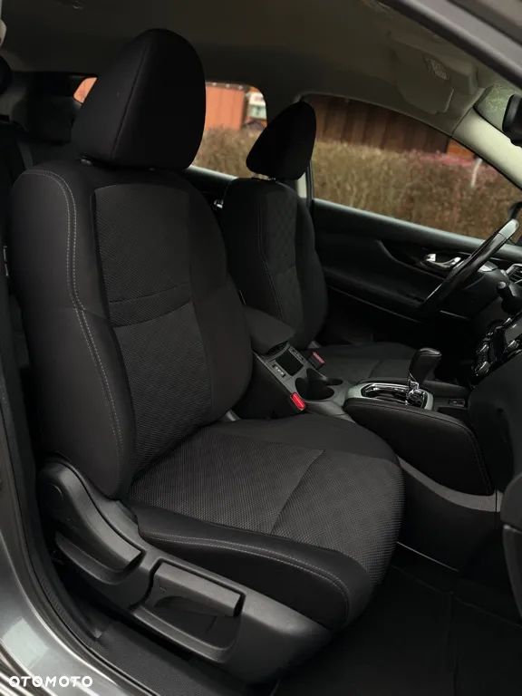 Nissan Qashqai 1.2 DIG-T Xtronic TEKNA - 32