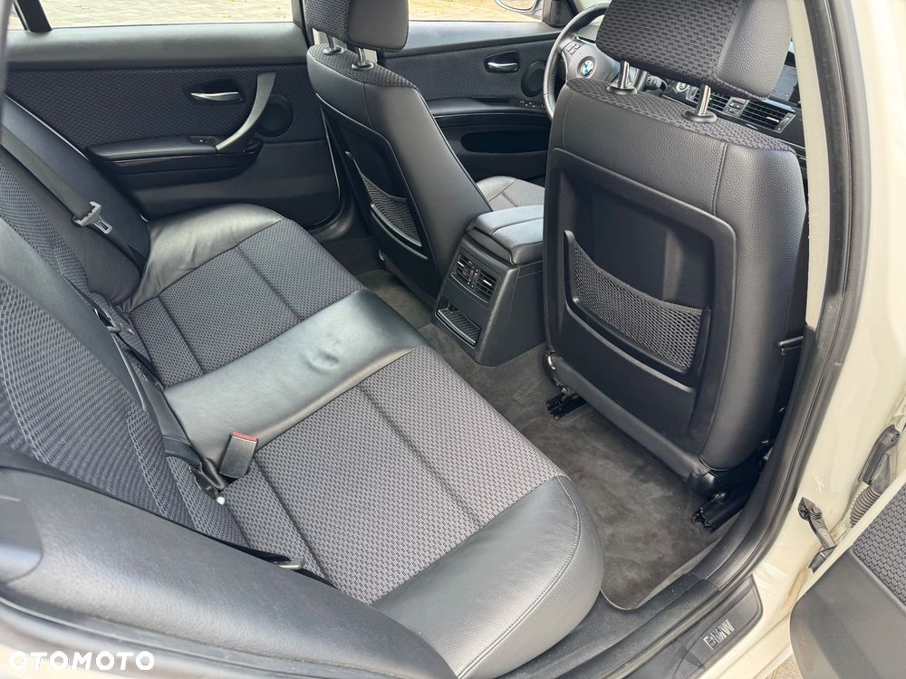 BMW Seria 3 - 8