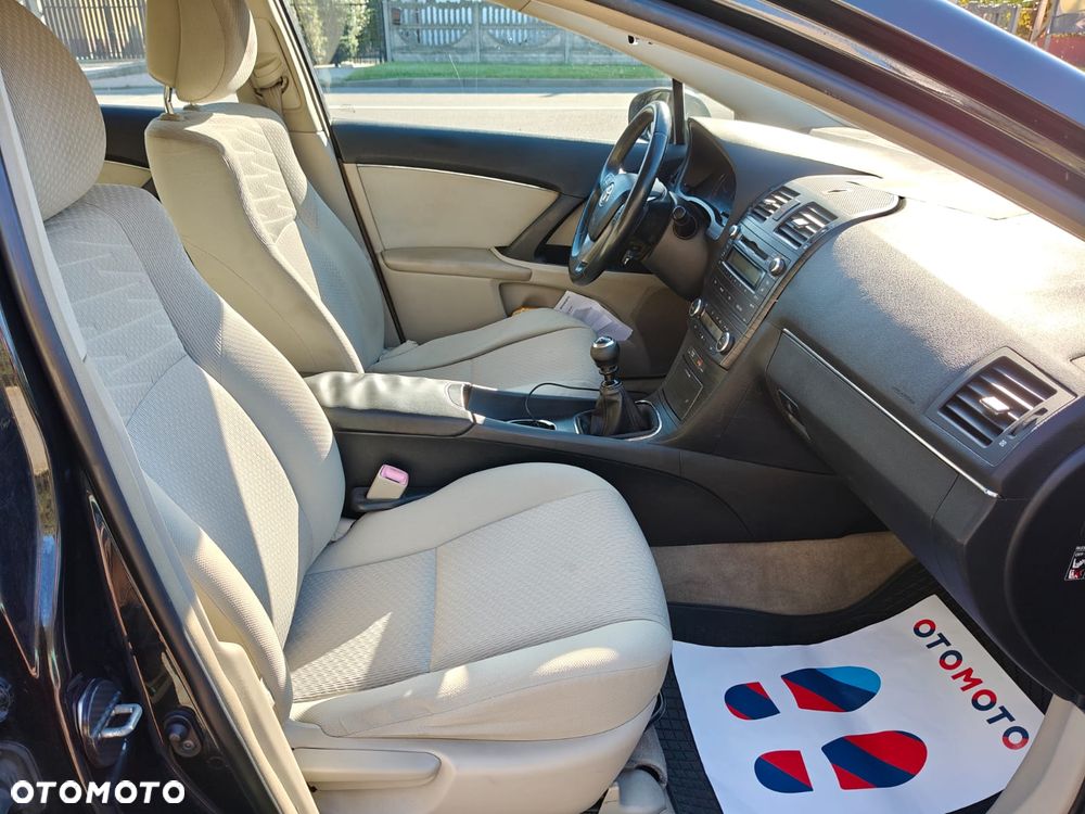 Toyota Avensis 2.0 D-4D Premium - 7