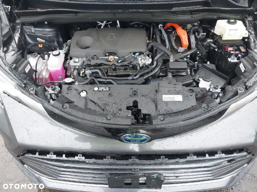 Toyota Sienna - 7