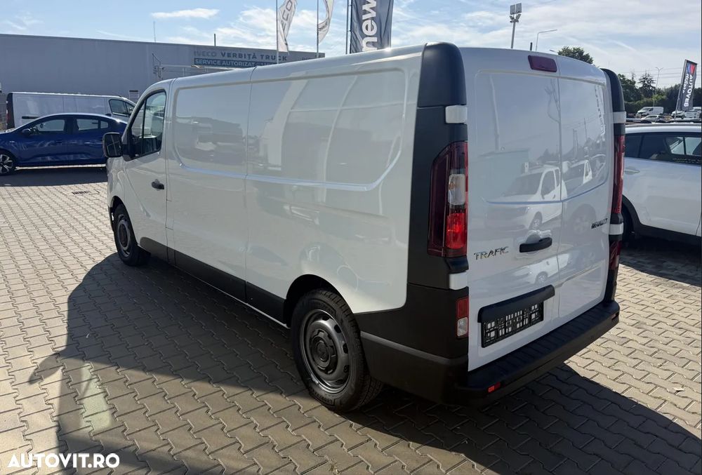 Renault RENAULT TRAFIC 2026 L2H1 dCi - DETARAT LA 2.49 T - 7