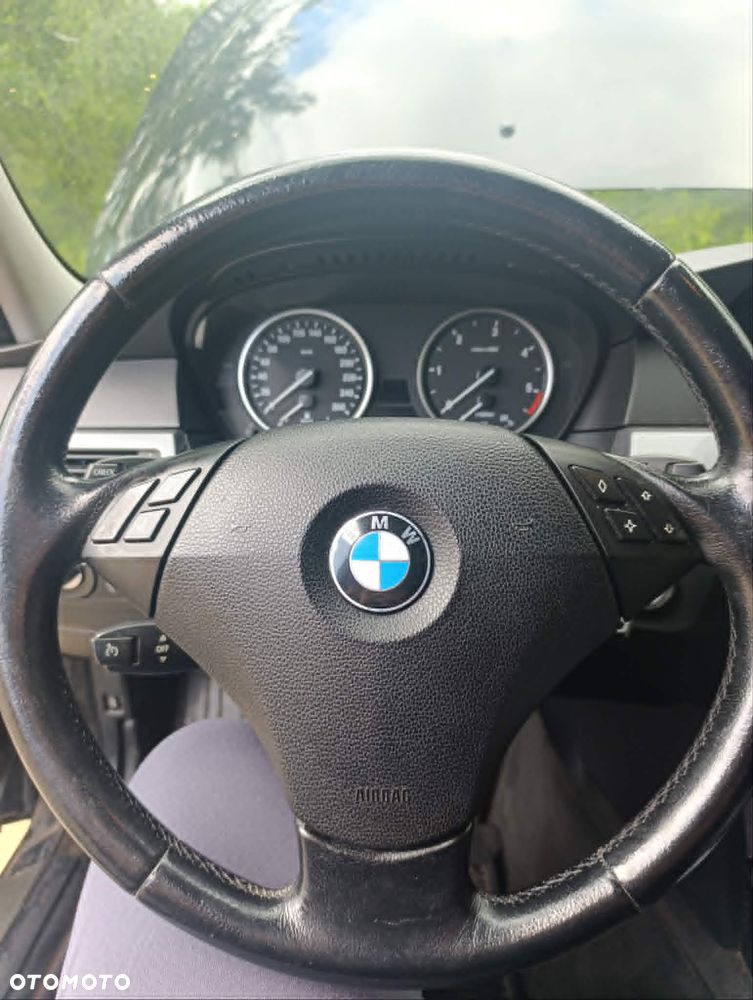 BMW Seria 5 520d - 6