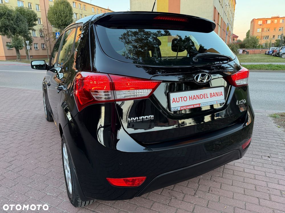 Hyundai ix20 - 21