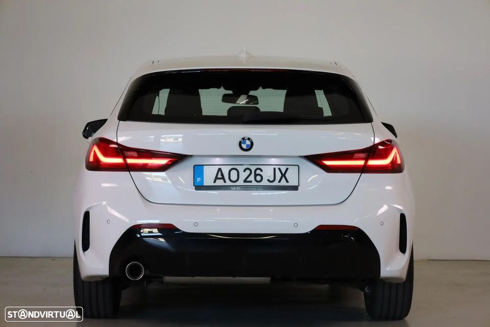 BMW 116 d Pack Desportivo M - 19