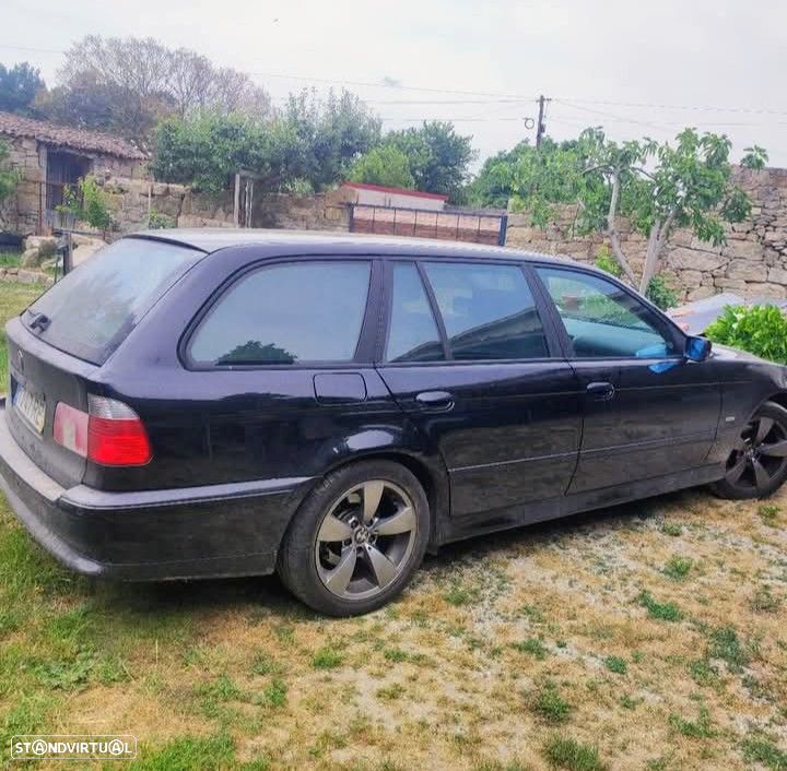 BMW 525 d Touring - 2