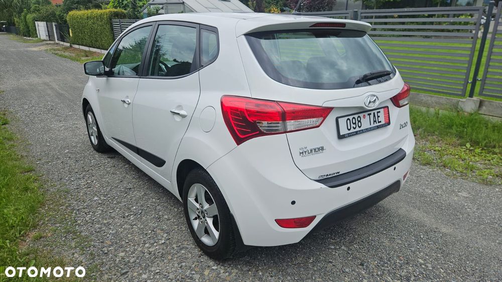 Hyundai ix20 1.6 blue Space - 8