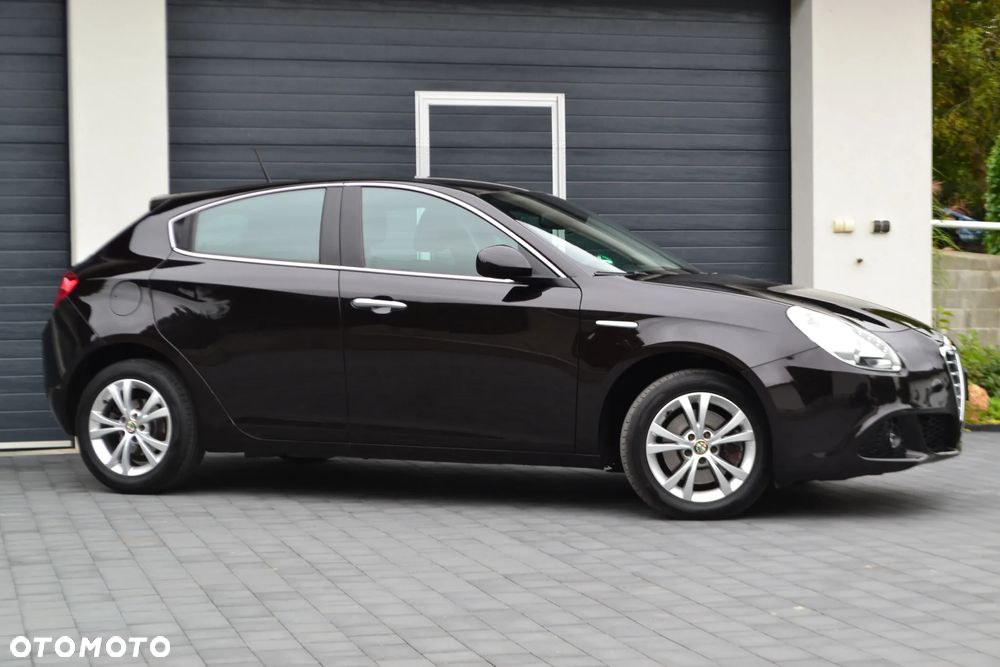 Alfa Romeo Giulietta - 10