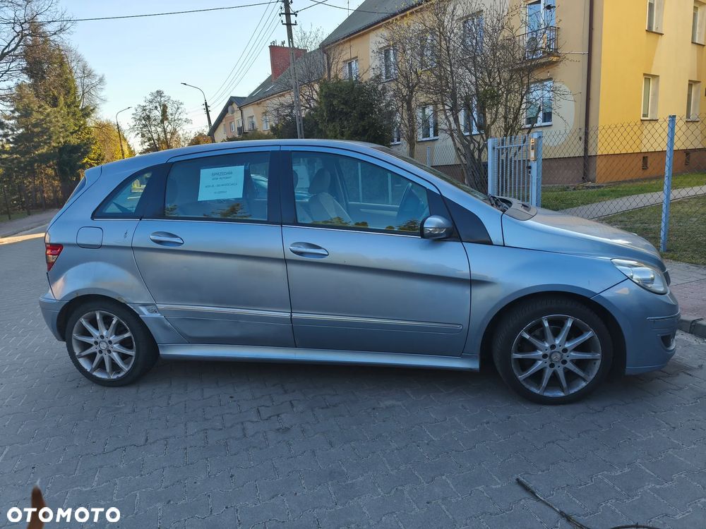 Mercedes-Benz Klasa B 200 CDI Autotronic - 4
