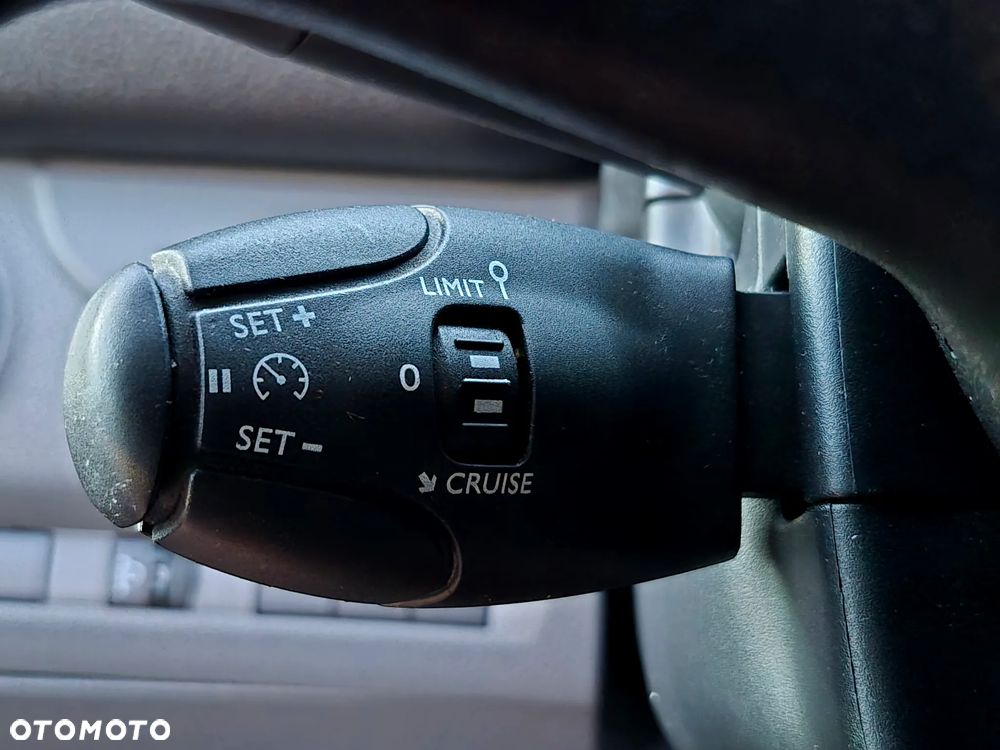 Citroën Jumpy XL 3t (bryg.) - 23