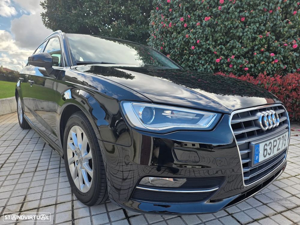 Audi A3 Sportback 1.6 TDI Advance Ultra - 10