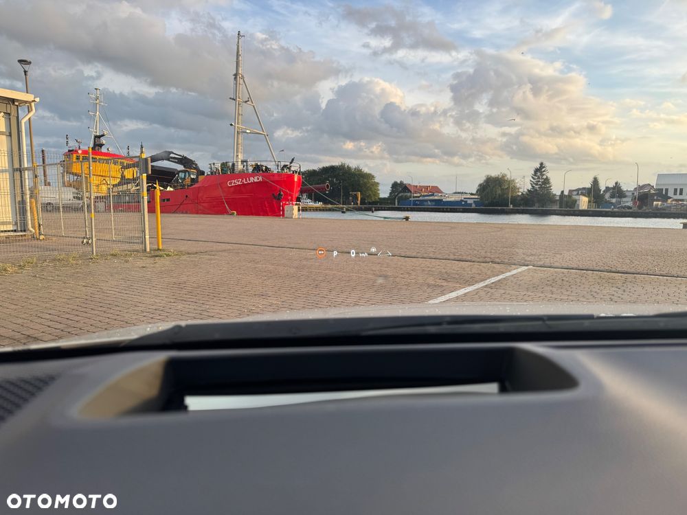 Toyota Corolla 2.0 Hybrid GR Sport Dynamic - 16