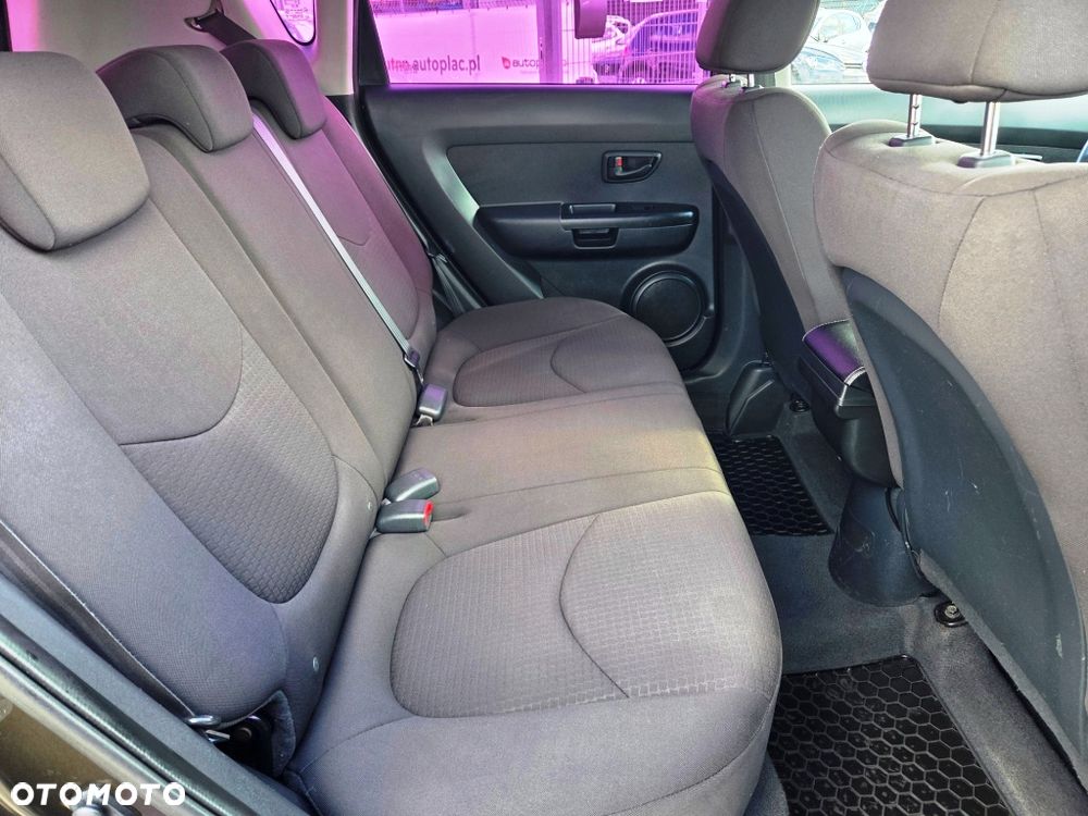 Kia Soul 1.6 M - 29