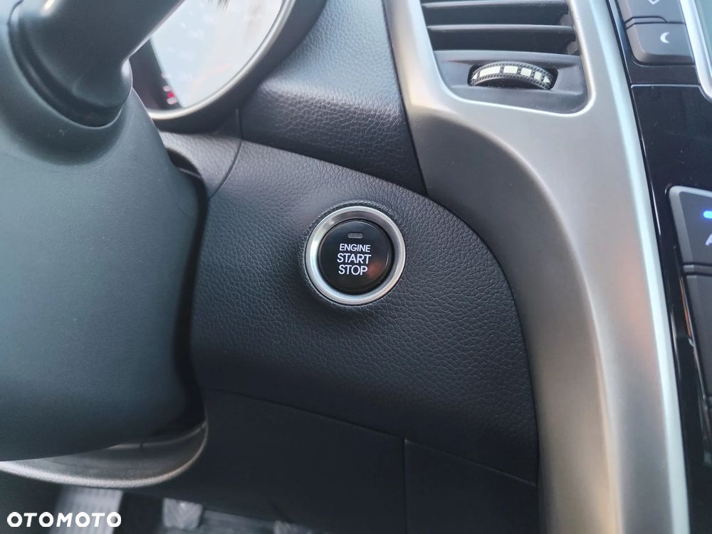 Hyundai i30 1.6 Fifa World Cup Edition - 20