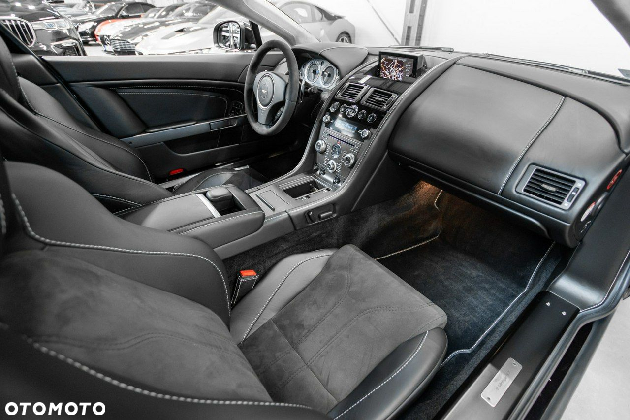Aston Martin V8 Vantage 4,7 SportShift - 26