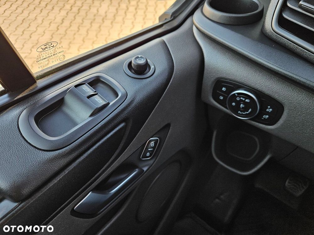 Ford transit-custom - 20