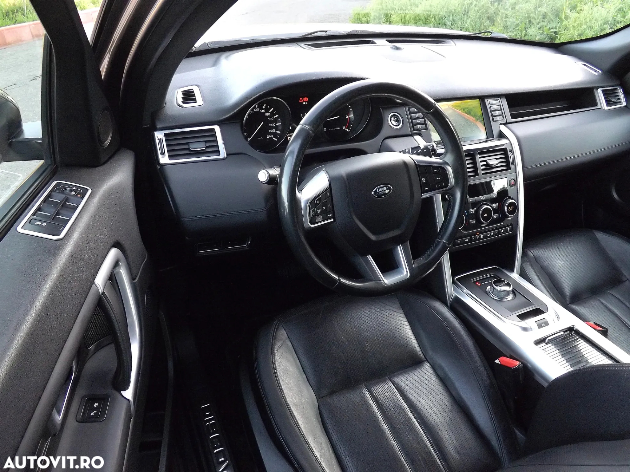 Land Rover Discovery Sport 2.0 l TD4 HSE Luxury Aut. - 6
