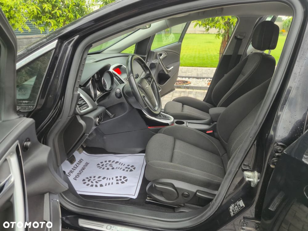 Opel Astra 1.4 T Cosmo - 21