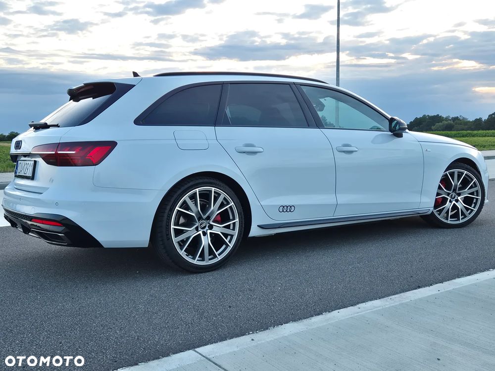 Audi A4 Avant 40 TDI S tronic S line - 12