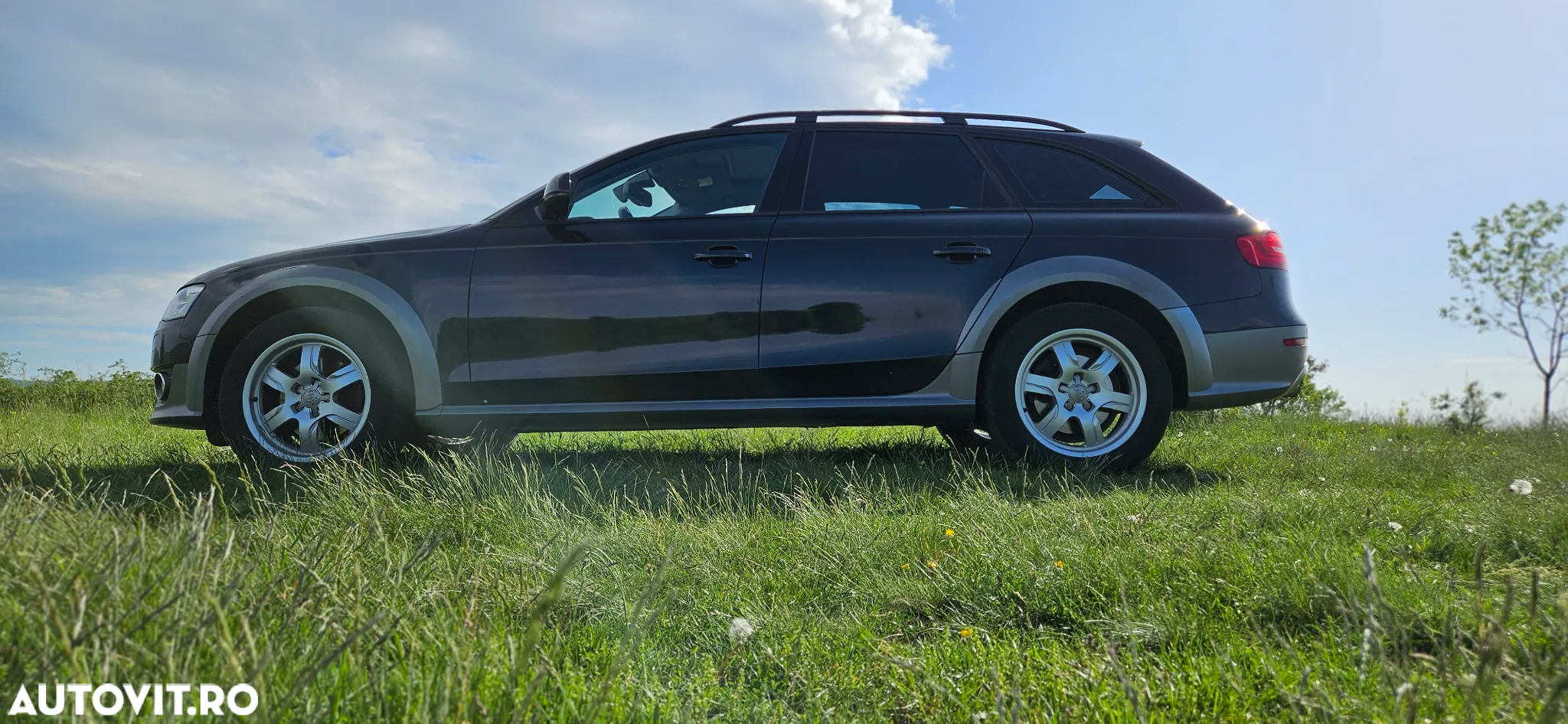 Audi A4 Allroad quattro 2.0 TDI DPF S tronic - 4