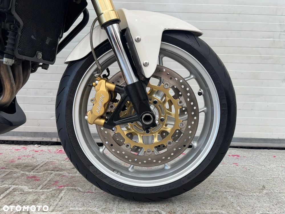 Triumph Tiger - 15