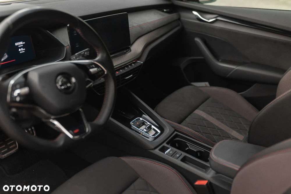 Skoda Octavia 2.0 TSI GPF RS 245 DSG - 18