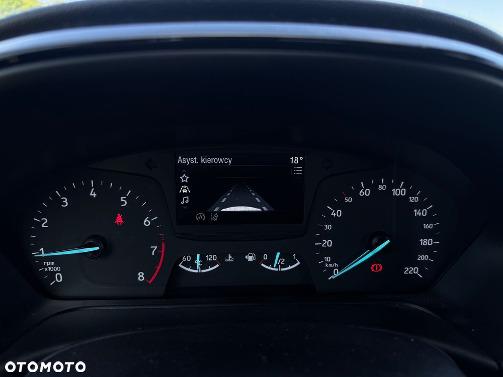 Ford Fiesta 1.0 EcoBoost S&S TITANIUM - 37