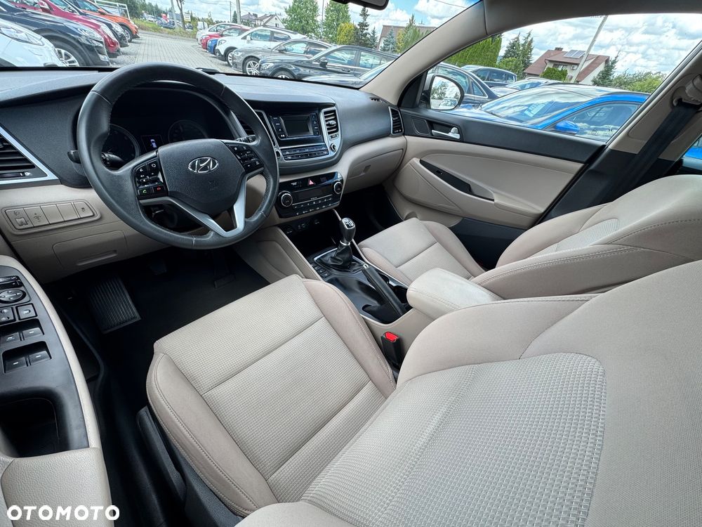 Hyundai Tucson blue 1.6 GDi 2WD Intro Edition - 19